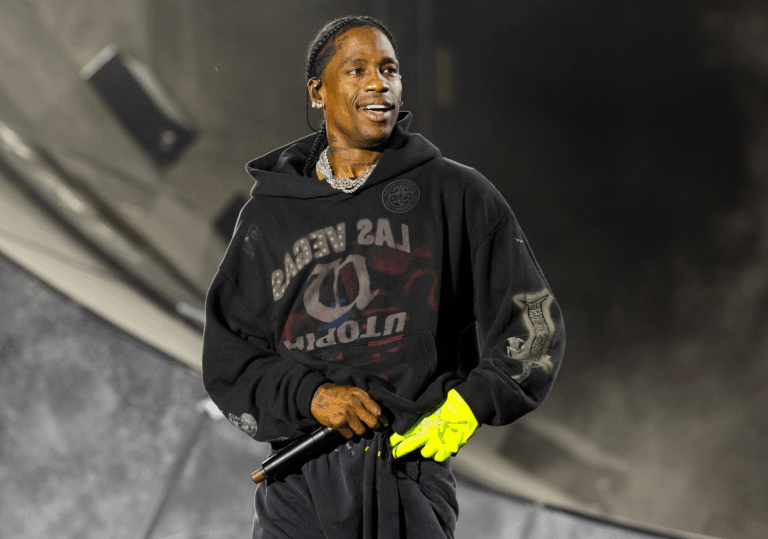 Qual a altura de Travis Scott? Tudo sobre as medidas do rapper